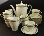 Serwis porcelanowy Ćmielów - do herbaty, kawy - z zielonym paskiem
