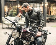 KURTKA SKÓRZANA TRIUMPH  BOBBER BLACK JACKET