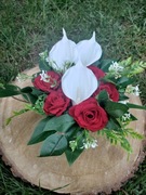 Mała wiązanka na cmentarz czerwone róże 