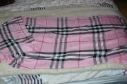piekny duzy szal burberry