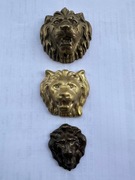 TRZY ŁADNE GŁOWY LWA DEKORY NA SKRZYNIE ZEGAROWĄ