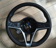 Kierownica Alfa Romeo Stelvio funkcja grzania