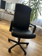 Fotel biurowy IKEA Millberget (Czarny)