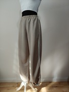 Beżowe spodnie dresowe firmy Boohoo nowe rozmiar 38/40