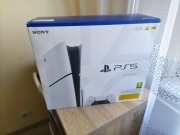 PlayStation 5 slim (nowa)+ gra, z napędem.