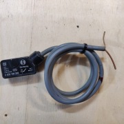 Czujnik/przełącznik magnet.Bosch 0 830 100 303
