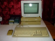 ATARI MEGA ST 2  + MEGAFILE 30 + MONITOR ,MYSZ ,KLAWIATURA I 80 DYSKIETEK 