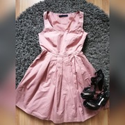Sukienka Zara