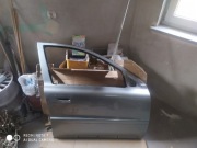 Drzwi prawy przód Volvo V70 II polift stan bdb