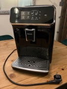 Ekspres do kawy Philips 2200 LatteGo EP2231