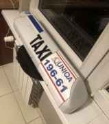 Kogut taxi na magnes 