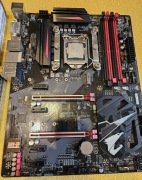 Płyta GIGABYTE Z370 AORUS GAMING K3 I3 8100 LGA 1151 CHŁODZENIE zestaw