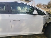 Opel Astra IV J drzwi prawy  tył Y40R