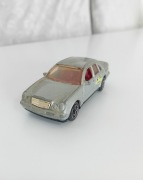 Matchbox Mercedes-Benz E-Class (W210) Metalowy Model Auto 1997