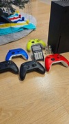 XBOX Seriex X + 5 padów + ładowarka