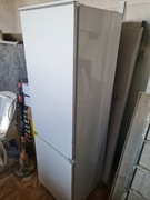 Lodówka do zabudowy , wys 177 cm, sprawna