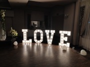  Świecący NAPIS LOVE na Twoją uroczystość! 