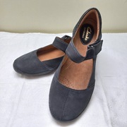 Clarks 35,5 - 36 baleriny buty skórzane 