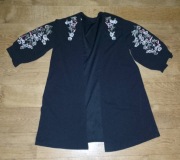 Narzutka rozmiar M w haftowane kwiaty 