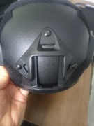 Hełm taktyczny z latarką DISSTREAM jak nowy