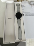 Samsung watch 7 44mm silwer