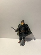250 TOYBIZ LORD OF THE RINGS LOTR PIPPIN IN ARMOR
