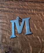 Zawieszka literka M S925