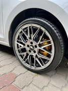 JR-28 17x7 ET-35 5x100 Hyper black + opony