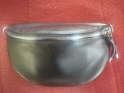 Nerka wykonana z eko skóry w kolorze czarnym ( A 772)