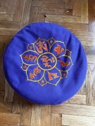 Poduszka do medytacji  Om mani padme hum  