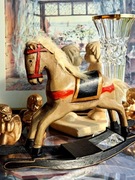 Drewniany konik na biegunach stara zabawka unikat vintage Belgia