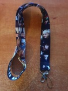 Smycz na klucze telefon BTS