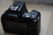 Aparat Canon 250d zestaw obiektyw 18-55, lustrzanka trzy baterie