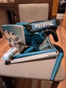 Makita CL121DZ  odkurzacz akumulatorowy