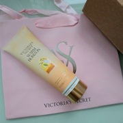 Balsam Victoria’s Secret Warm Horizon 