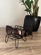 Oryginalne okulary przeciwsłoneczne Prada wraz z paragonem