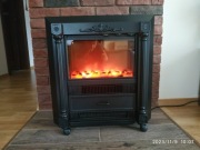 Kominek elektryczny z funkcją grzania symulacja żaru i płomienia