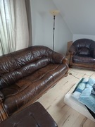 Sofa i dwa fotele - prawdziwa skóra z drewnem.