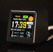 GeekMagic Ultra Smart Zegar WiFi Stacja Pogody GIF Biurko