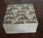 Humidor szkatułka drewno i kość słoniowa lub bawola Antyk