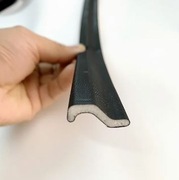 Samoprzylepna uszczelka do okien Czarna 10m