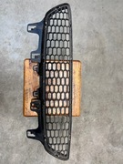 KRATKA ZDERZAKA ŚRODKOWA PRZÓD BMW F80 F82 F83 M3 M4 8054294