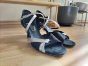 Buty do tanga, tańca towarzyskiego - roz. 39, na szczupłą stopę. 