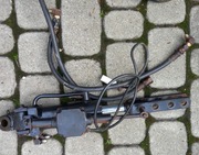 Wieszak prawy podnośnika Yanmar 