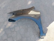 Błotnik prawy przód toyota auris 1