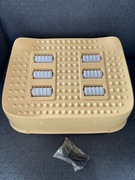 Podnóżek pod biurko nachylony antypoślizgowy i rolką masującą stopy