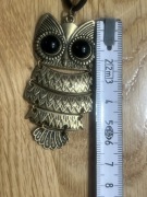 Sowa wisiorek metalowy na rzemyku