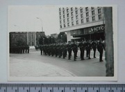Warszawa. Wojsko defilada - małe niepowtarzalne foto 6 x 9 cm