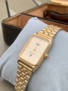 Zegarek ADEC w kolorze złotym 