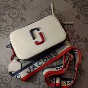 Torba saszetka torebka nerka z napisem Jacobs Marc Crossbody Bag NOWA